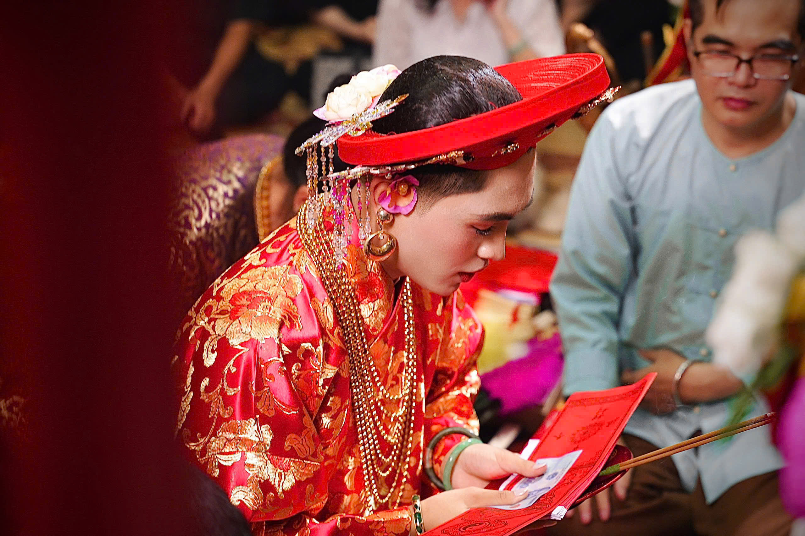 Hình ảnh này chưa có thuộc tính alt; tên tệp của nó là PHAM-QUOC-HIEP-Phuong-Phuong-Nguyen-3.jpg